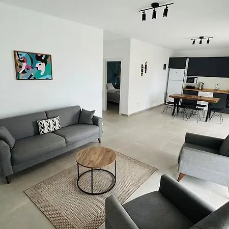 Kovuk Villalari-villa Selen Private Pool And Jacuzzi וילה קס
